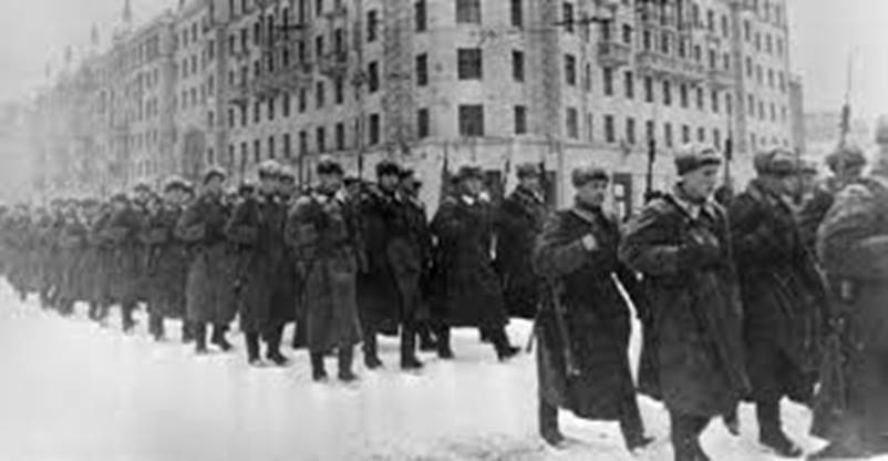 Před 75 lety umonila porka Němců v bitvě o Moskvu Rud armdě ...